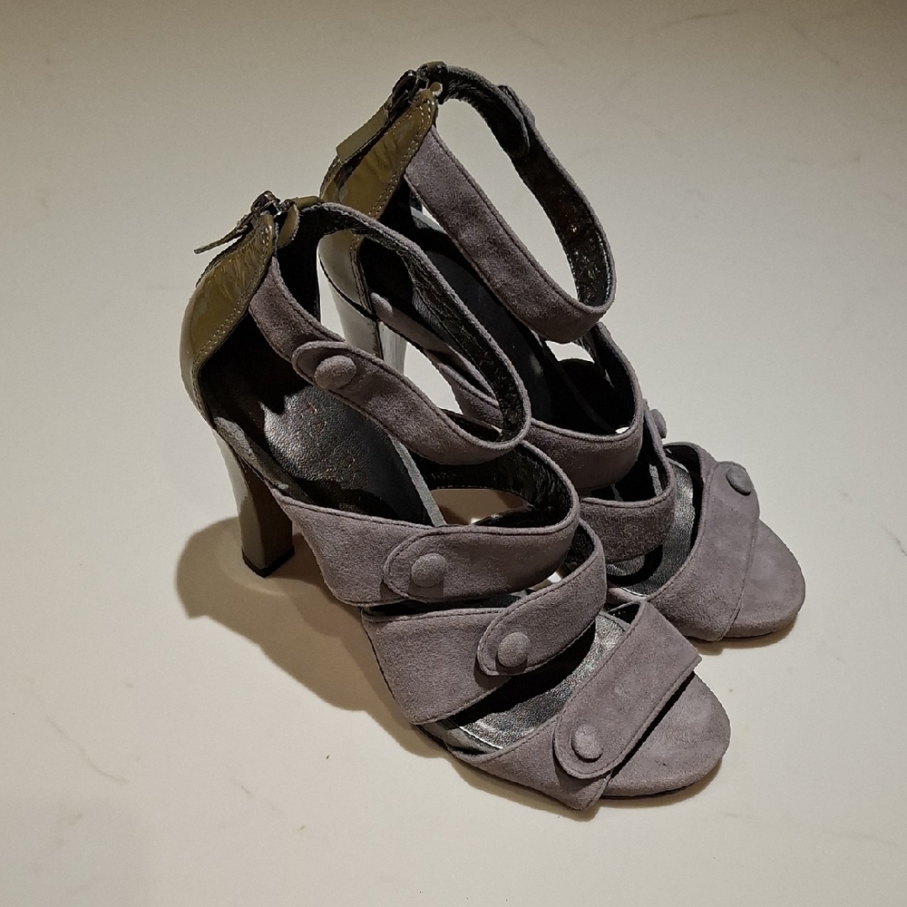 Talbots Gray Suede & Olive Green Patent Leather Heels with Buttons (US 7)